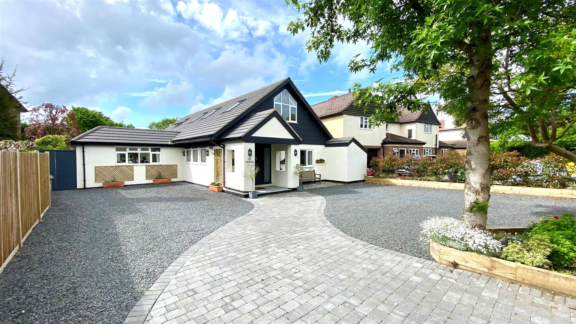 Woodmansterne Lane, Banstead